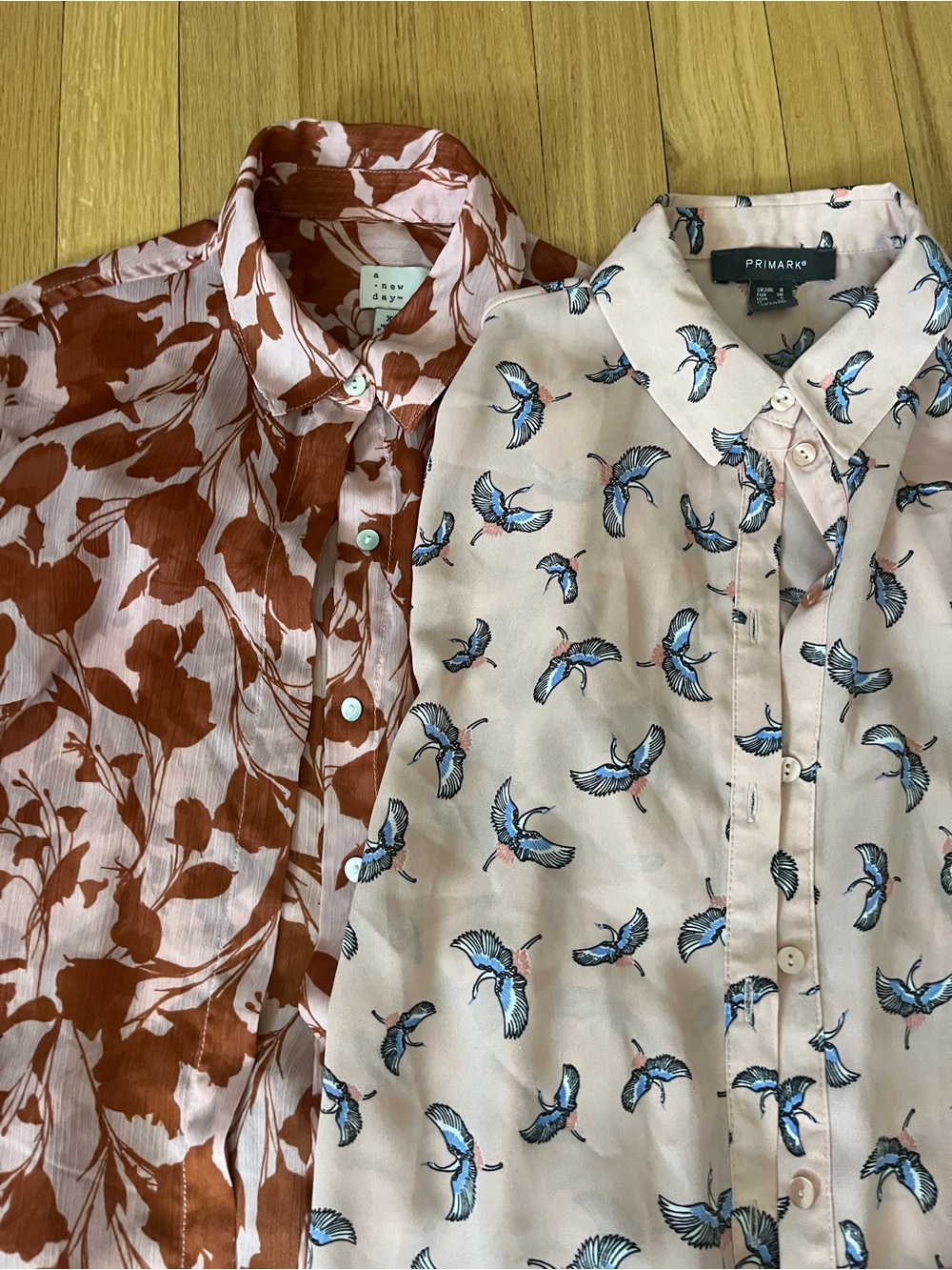 BUNDKLE- Lucky Brand Jeans and two Blouses with fun prints